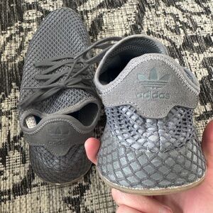 Adidas Deerupt Sneakers Dark Gray - Men/Women